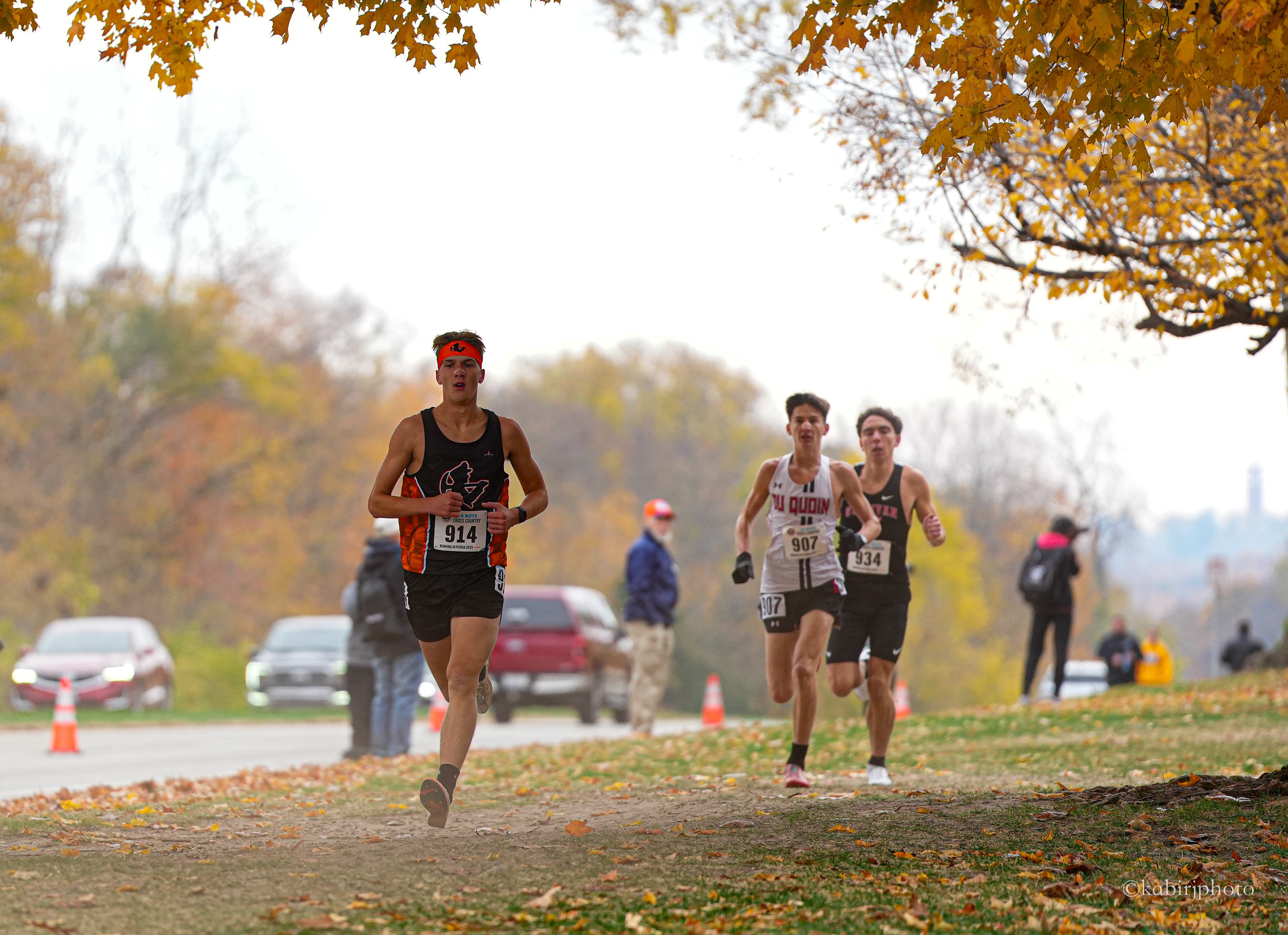 Cross country race in autumn